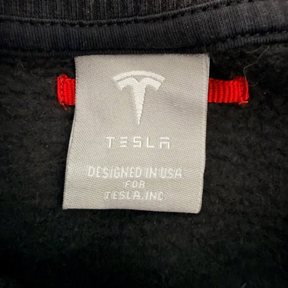 Tesla Men's Black Crewneck Sweatshirt Unisex size Small